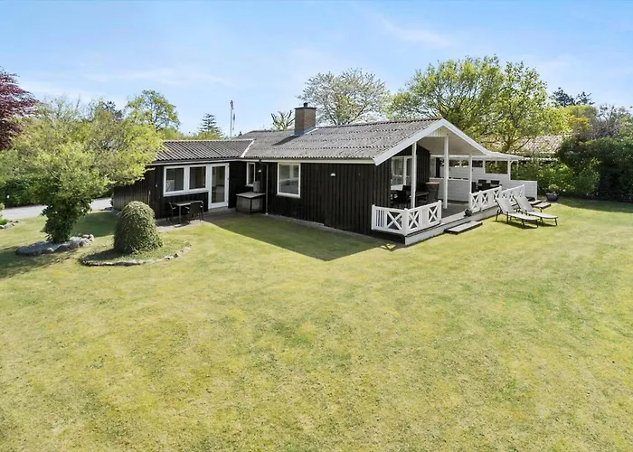 30392-odder-delfinvej-5 Дом отдыха