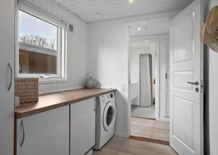 Дом отдыха 30392-odder-delfinvej-5 *