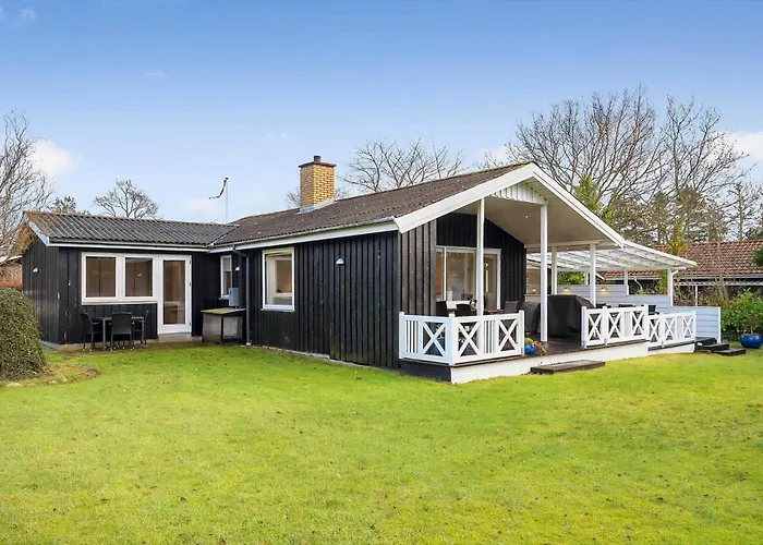 30392-odder-delfinvej-5 Дом отдыха